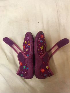 Новые туфли капика,размер 23