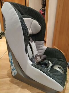 Автокресло Сhicco Universal 9-18kg