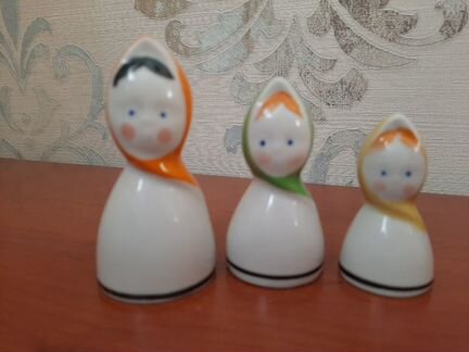 Статуэтки фарфоровые 