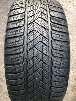 265/40 20 Pirelli Winter Sottozero 3 104V