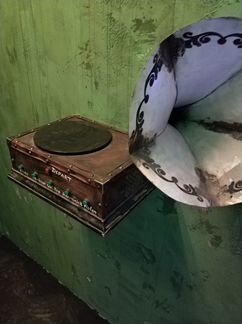 Электроника и реквизит для квестов в реальности