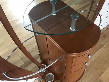 Пристенное зеркало со столиком и ящиками Испания