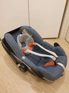 Автолюлька Maxi-Cosi Pebble + база Isofix