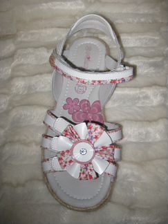 Полностью кожаные босоножки, новые