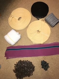 Набор новых предметов для шитья - тесьма, пуговицы