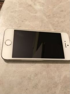 Телефон iPhone