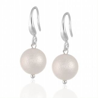 Серьги с белым жемчугом-майорка