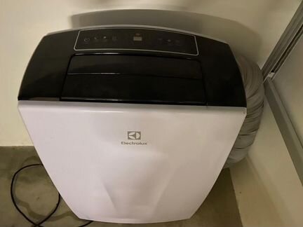 Мобильный кондиционер Electrolux eacm-18 HP/N3