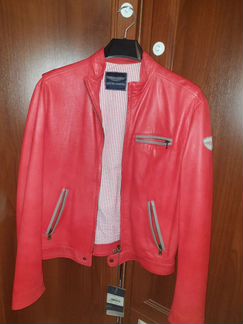 Куртка Aston Martin