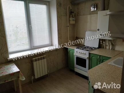 2-к квартира, 44 м², 3/3 эт.