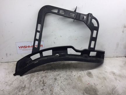 Кронштейн бампера задний левый Volkswagen Passat