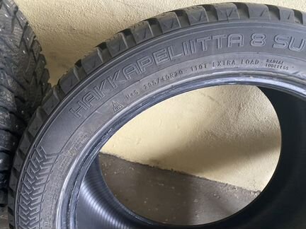 Шины 295/40 R20, Nokian Hakkapelitta 8SUV