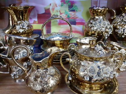 Два золотых сервиза