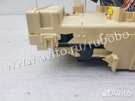 Блок предохранителей Toyota Corolla E180 1ZR-FE