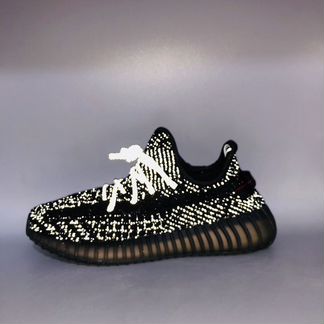 Кроссовки Adidas Yeezy Boost 350