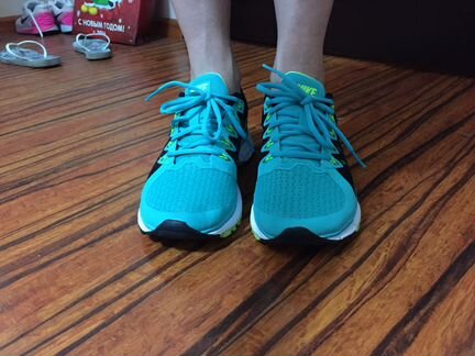 Кроссовки Nike