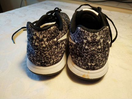 Кроссовки Nike 39р