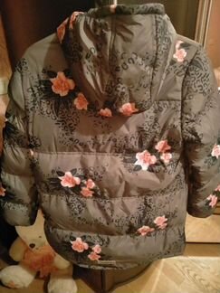 Курта зимняя для девочки р-р 158, в отличном состо