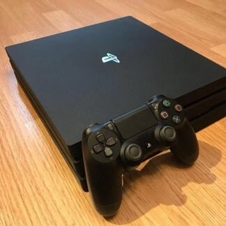 Игровая приставка Sony PS4 PRO+диск