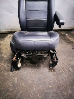 Сиденье переднее правое дискавери 3