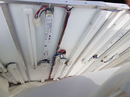 Осветительный прибор Space Light Люминесцентный Ку