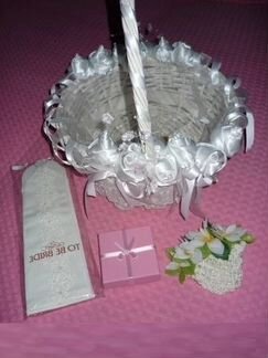 Свадебное платье фирмы To be Bride+ подарки)