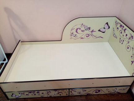 Кровать детская