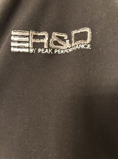 Куртка Peak Performance с утеплением из меха внутр