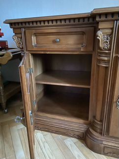 Буфет из дуба