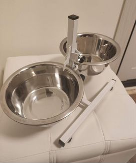 Подставка для кормления животных с 2 мисками 0,75л