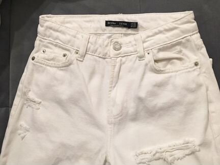 Джинсы Bershka
