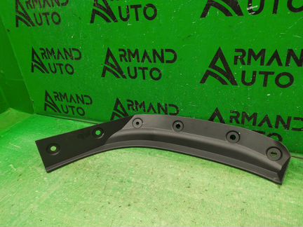 Накладка крыла задняя правая Renault Duster 2010