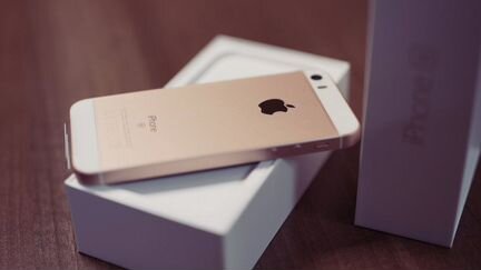 iPhone SE 64gb