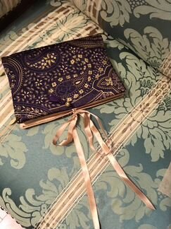 Эксклюзивная косметичка Lise Charmel