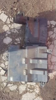 Короб воздушного фильтра для мазда 3