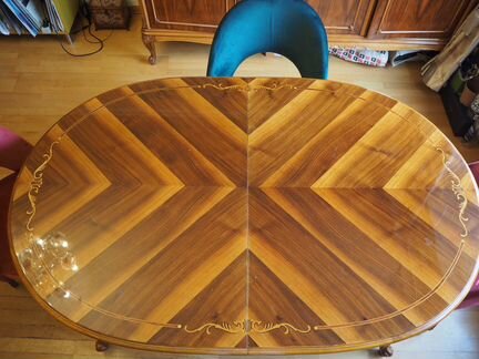 Стол раздвижной румынский массив