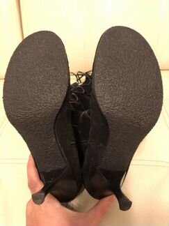 Новые женские замшевые сапоги