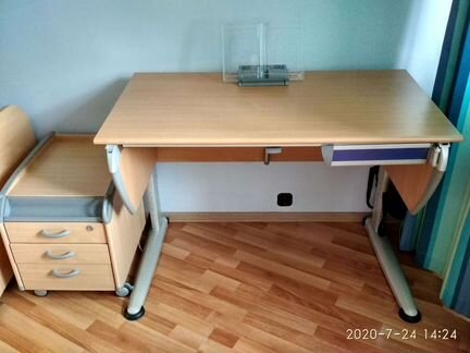 Парта Moll + выдвижная тумба + аксессуары