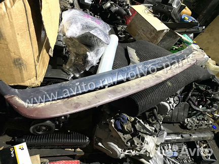 Верхний молдинг зад. бампера Volvo 940 / 960