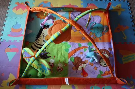 Коврик игровой развивающий с доп игрушками