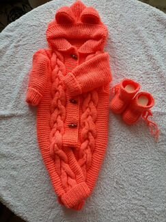 Комбинезон детский вязаный